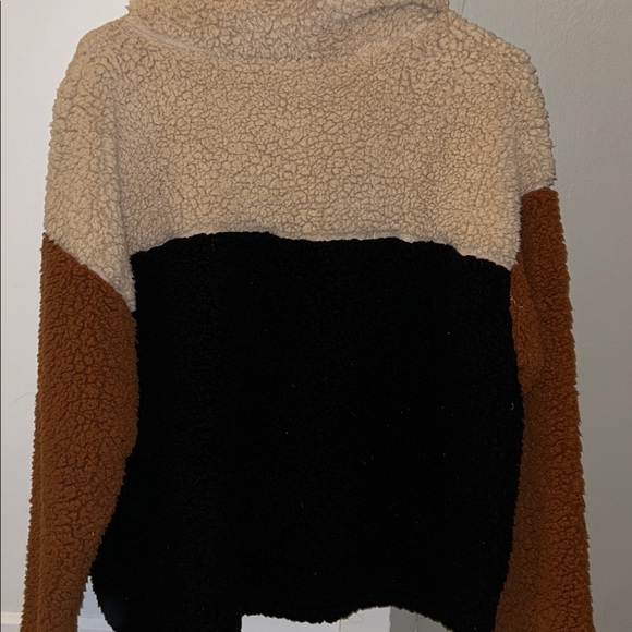 Lelis Pullover Sherpa- Small - Picture 4 of 5